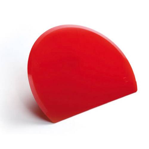 PLASTIC SCRAPER - 198MM X 148MM